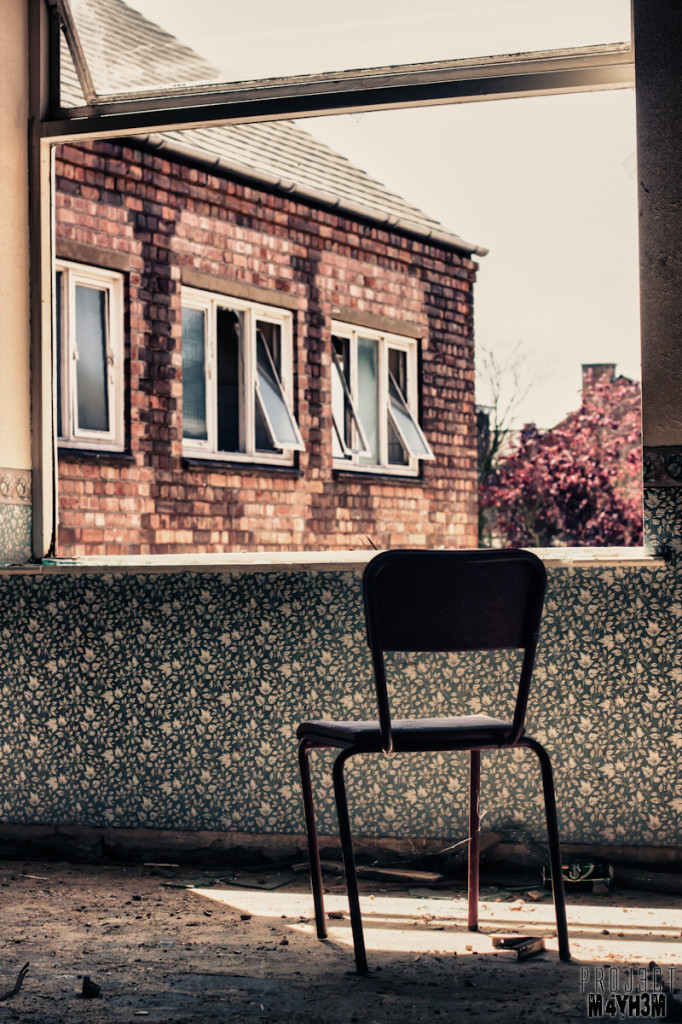 Kingsway Hospital aka Derby Borough Asylum - Lonely Chair