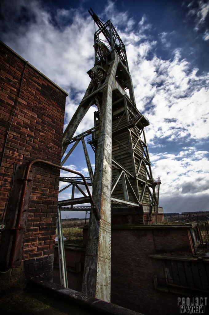 Clipstone Colliery - Headstocks