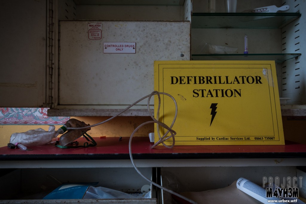 Rossendale General Hospital - Rehabilitation Unit - Defibrillation Station