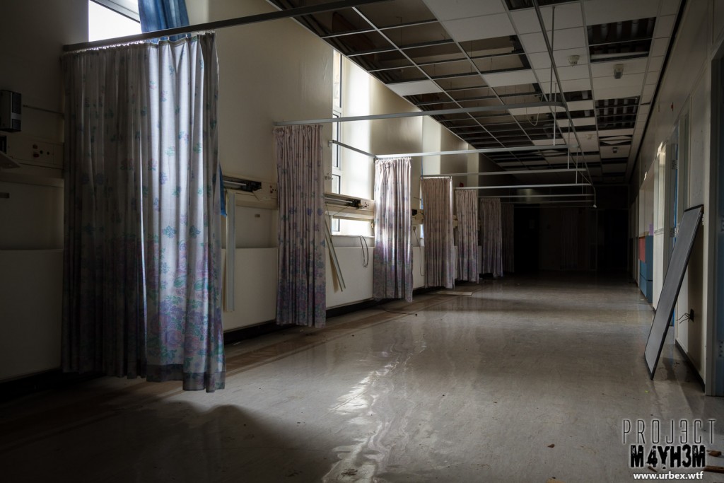 Rossendale General Hospital - Ward Curtains