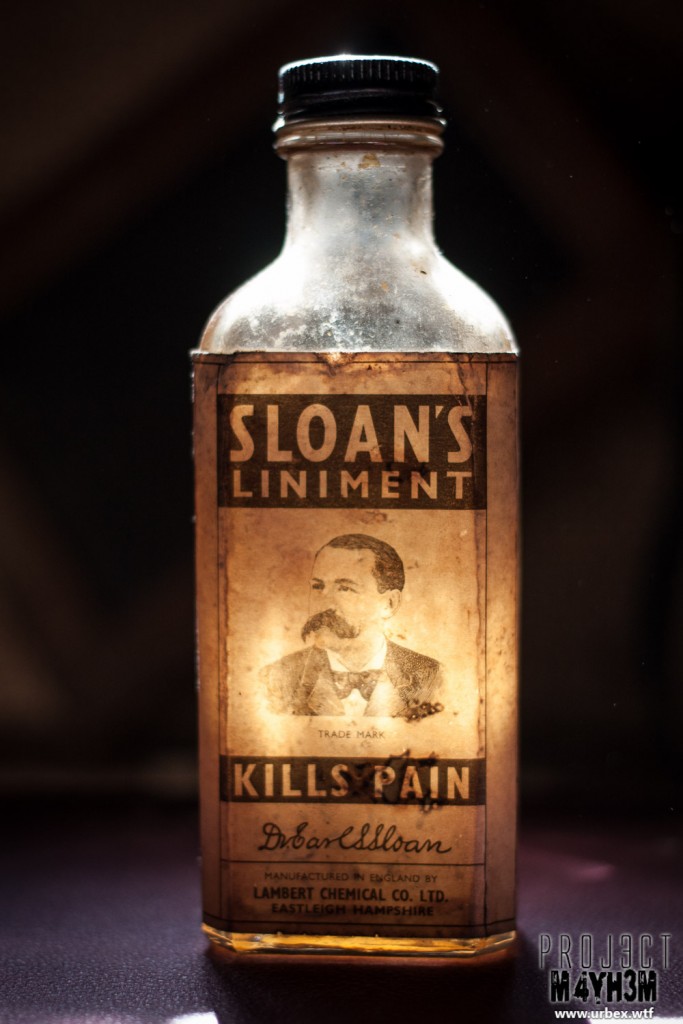 Diary Keepers Cottage - Sloans Liniment Kills Pain