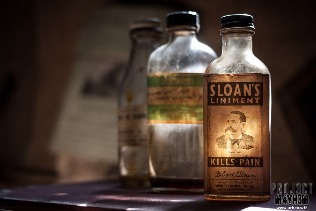 Diary Keepers Cottage - Sloans Liniment Kills Pain