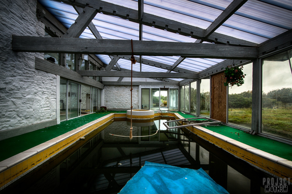 Latvian Consulate - Indoor Swimming Pool