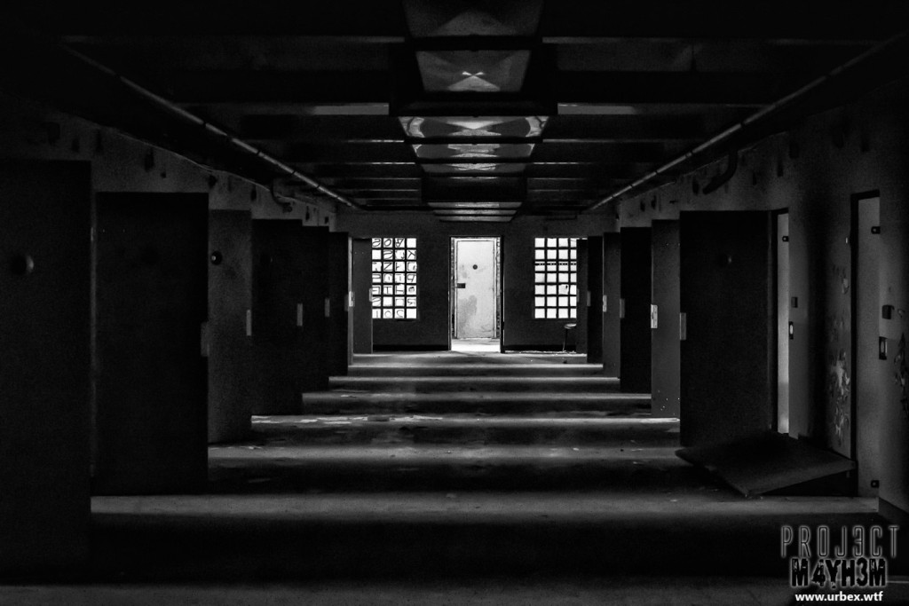 Prison H15 Maximum Security Cells
