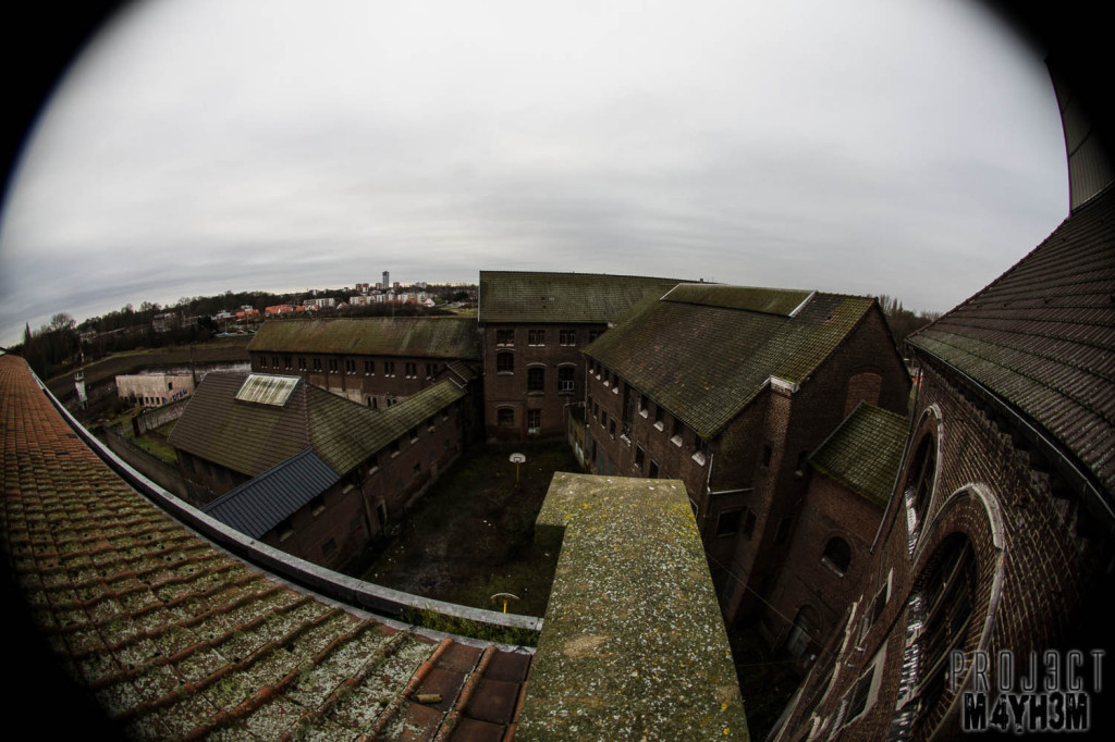 Prison H15 Rooftops