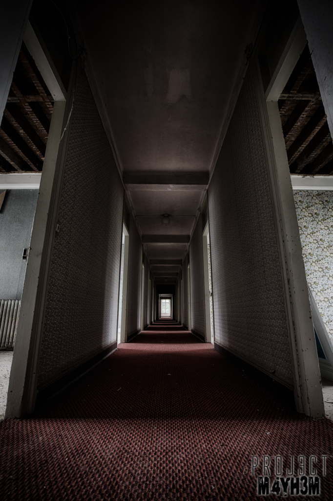 Hotel Thermale - Batman Corridor