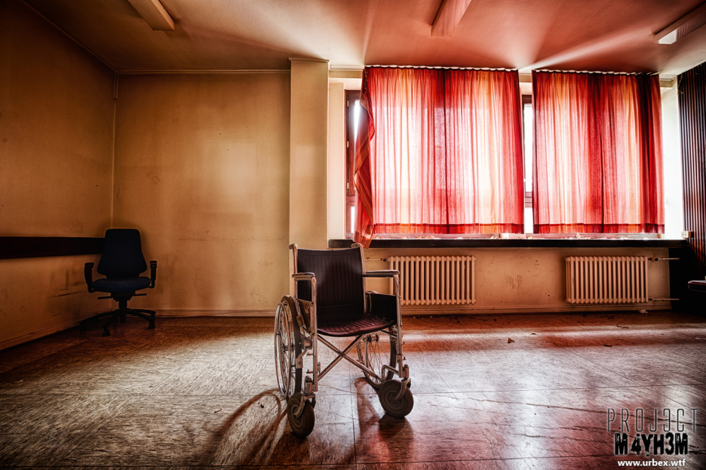 A German Psychiatric Hospital - Wheelchair