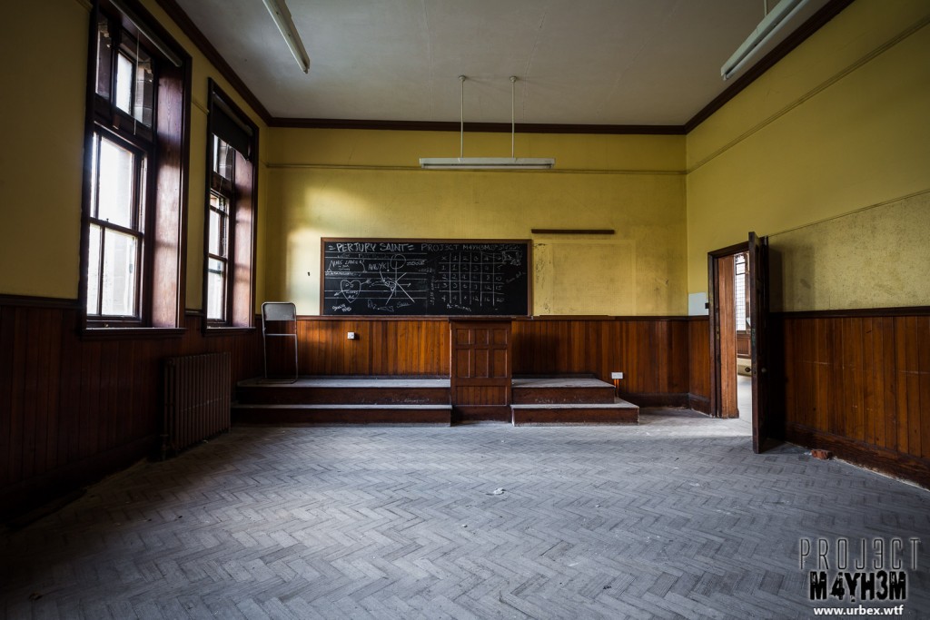 St Josephs Seminary - Ground Floor Classroom