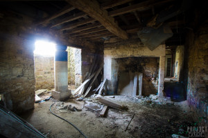 Dr X Manor House - First floor grand firplace