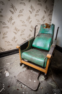 Mansfield General Hospital - Recliner