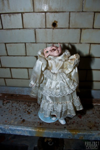 RAF Driffield - The Creepy Doill!