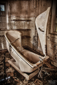 Whittingham Lunatic Asylum -Bath Time!