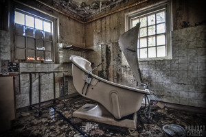 Whittingham Lunatic Asylum -Bath Time!