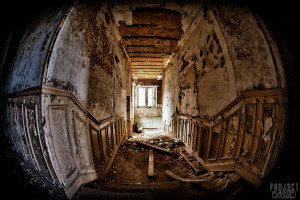 Castle Miranda aka Château Noisy - First floor staircase to a wing.