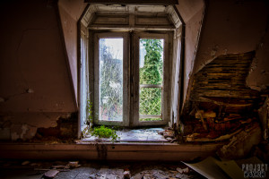 Castle Miranda aka Château Noisy - Window