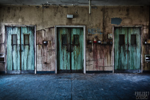 CMH aka The Cambridge Military Hospital - Operating Theatre Doors