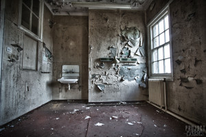 CMH aka The Cambridge Military Hospital - Patient Room