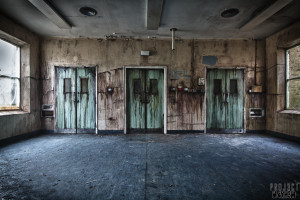 CMH aka The Cambridge Military Hospital - Operating Theatre Doors