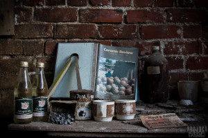 Holdinings Country Pottery