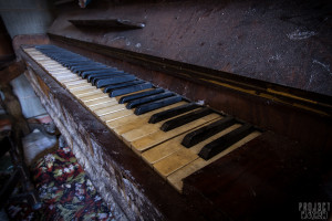Holdinings Country Pottery Piano Room