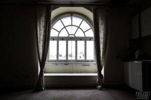 Serenity Hospital - Curtains