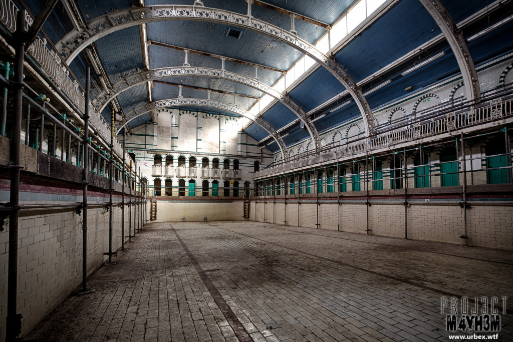 Moseley Road Baths - The abandoned Gala Pool