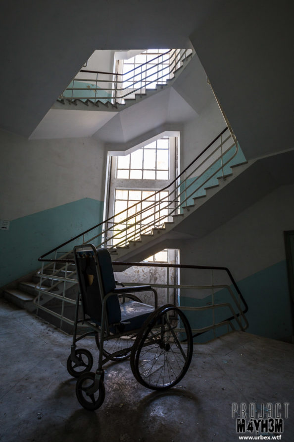 Hospital SC – The Hexagonal Staircase Hospital SC - The Hexagonal Staircase
