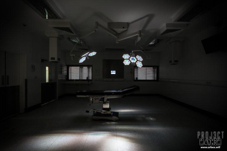 Alder Hey Children's Hospital - Operating Theatre