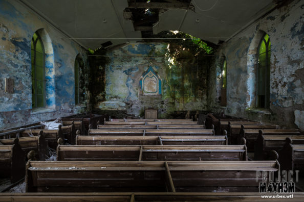 The Blue & Green Chapel The Blue & Green Chapel
