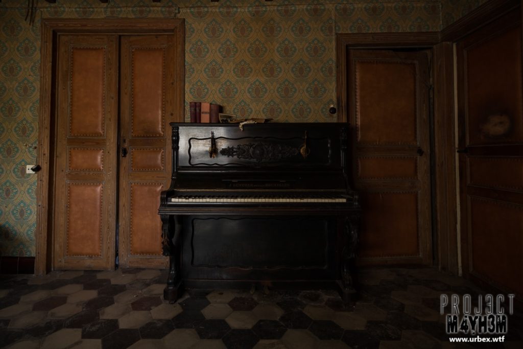 The Butchers House - Piano